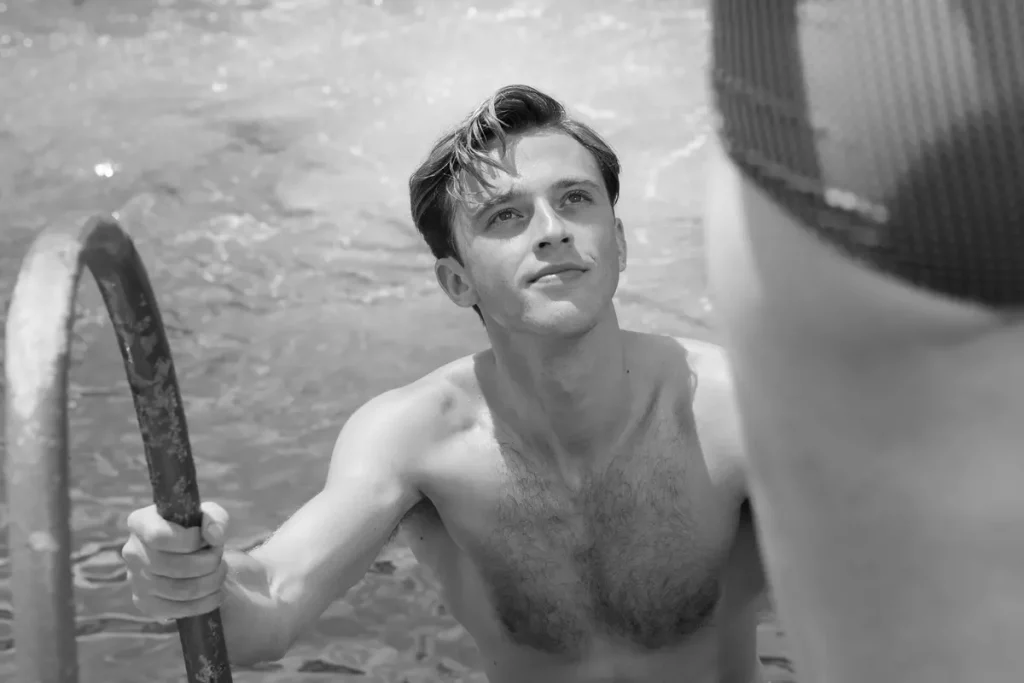 Lo straniero
Lo straniero recensione