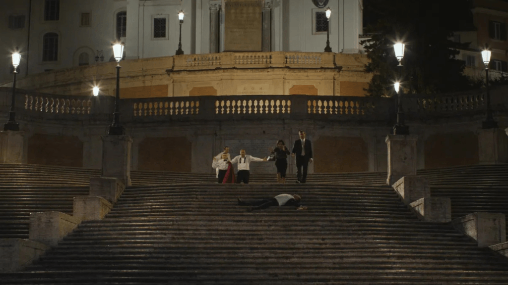 Anna: lo sciatto tentativo di ridimensionare un'icona 2 La recensione del film Anna